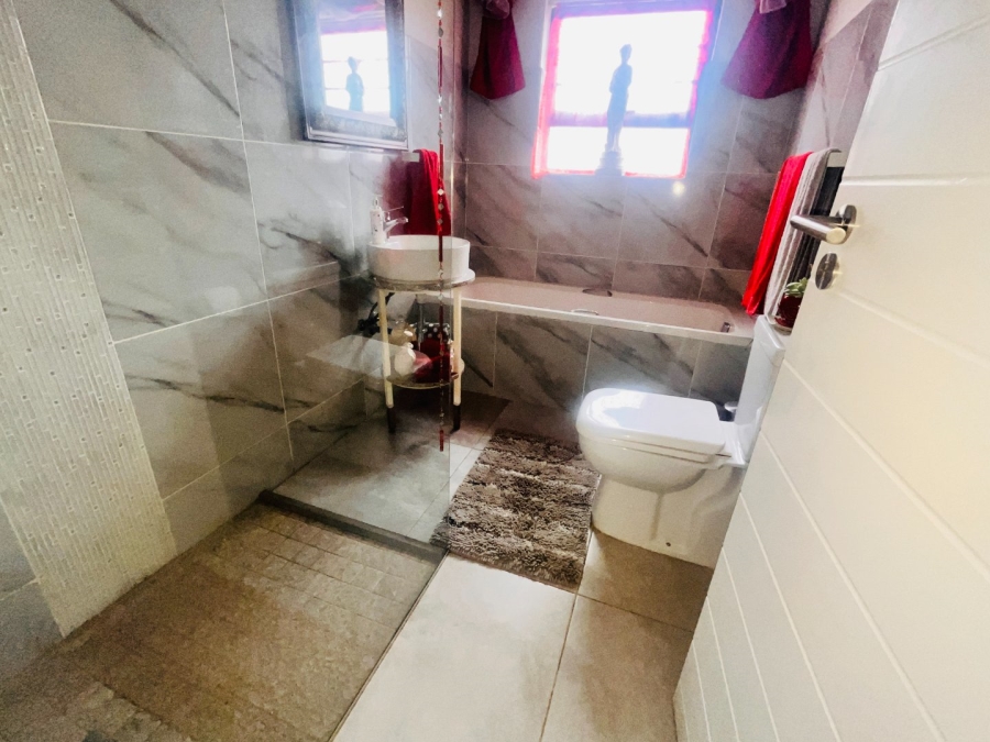 3 Bedroom Property for Sale in Fountains Estate Eastern Cape